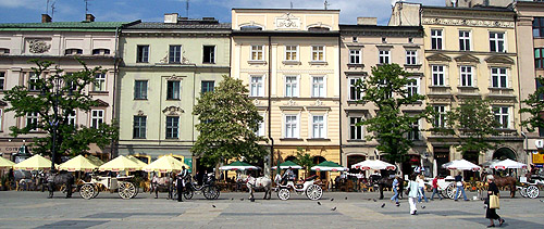 street cafes on the central square of Krakow street cafes in Krakow