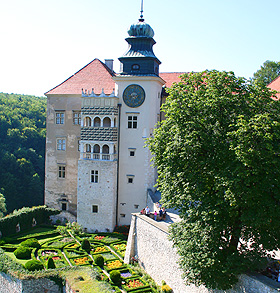 Pieskowa Skala castle in the Ojcow National Park near Krakow, Poland